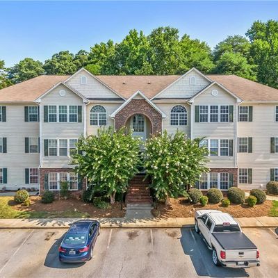 135 James Road, High Point, NC 27265