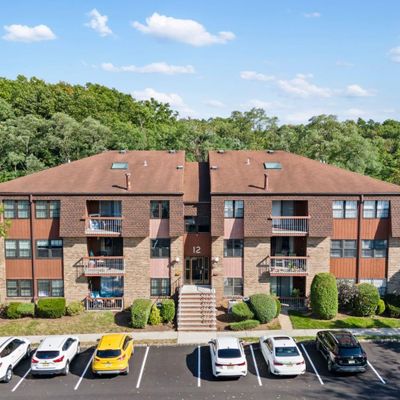 135 Overlook Court, Woodbridge Proper, NJ 07095