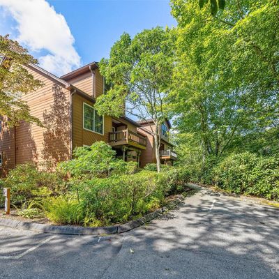 135 Toxaway Views Drive, Lake Toxaway, NC 28747