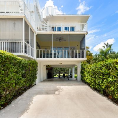 136 Aregood Ln, Islamorada, FL 33036