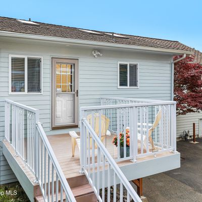 136 B 3rd Avenue, Seaside, OR 97138