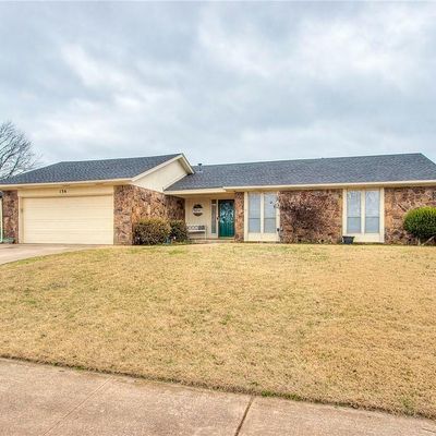 136 Sequoia Park Dr, Yukon, OK 73099