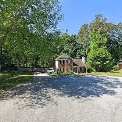 137 Candle Ln, Dallas, GA 30132