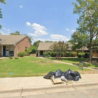 13703 Flagstone Ln, Dallas, TX 75240