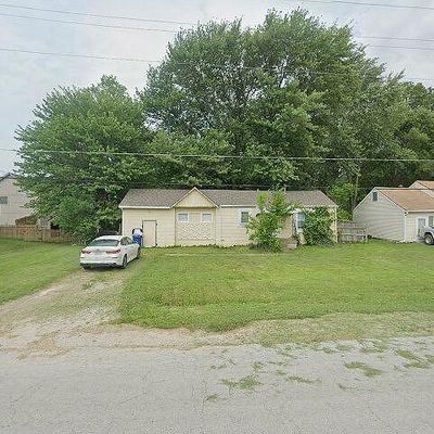 13726 Winchester Ave, Grandview, MO 64030