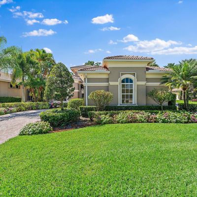 138 Porto Vecchio Way, Palm Beach Gardens, FL 33418