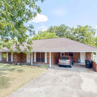 1386 Hermosa Dr, Baton Rouge, LA 70815