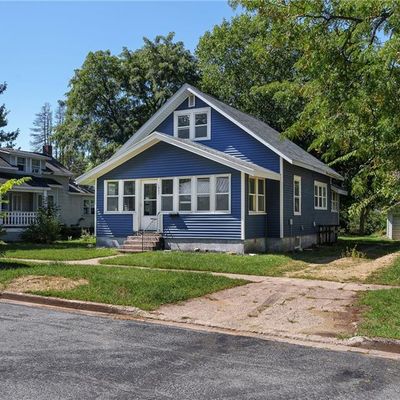 1607 7 Th St E, Menomonie, WI 54751