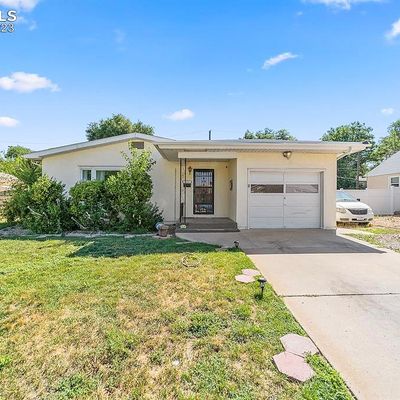 1626 Alexander Cir, Pueblo, CO 81001