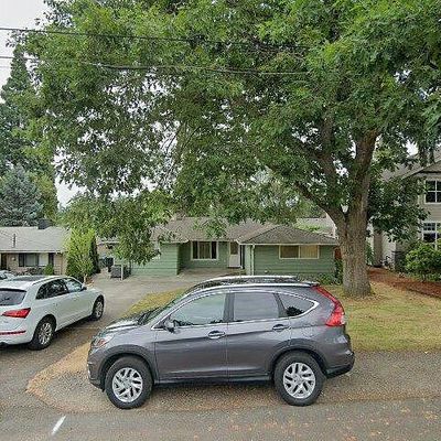 1628 105 Th Ave Se, Bellevue, WA 98004