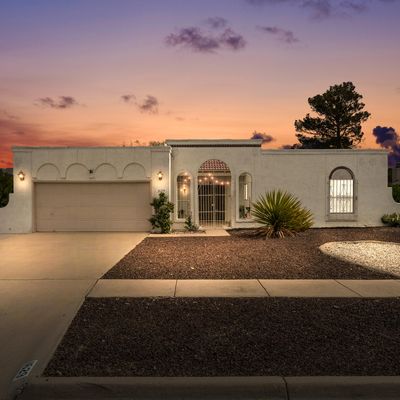 1629 Regal Ridge Street, Las Cruces, NM 88011