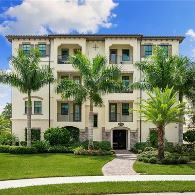 16360 Viansa Way, Naples, FL 34110