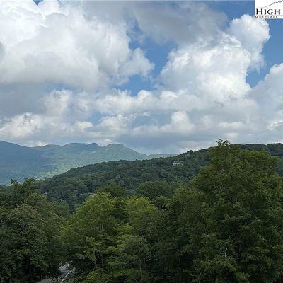 164 Ridgeline Drive, Sugar Mountain, NC 28604