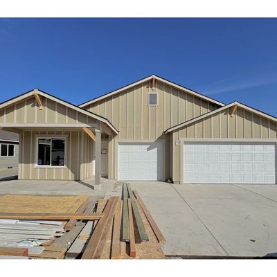 1642 Ne 8th Pl, Hermiston, OR 97838