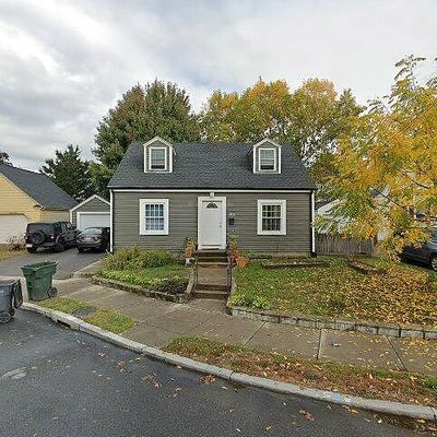 165 Whitford Ave, Providence, RI 02908