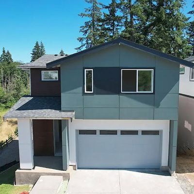 16832 Se Shimmering Leaf St, Happy Valley, OR 97086