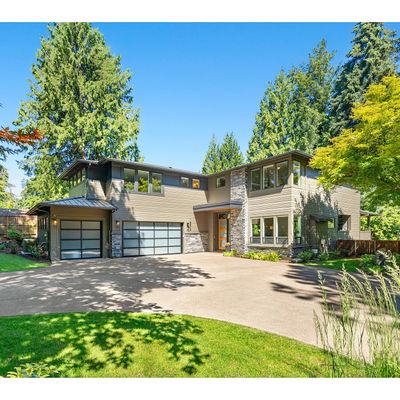 16873 Canyon Dr, Lake Oswego, OR 97034