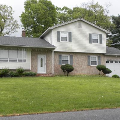 1691 Junior Dr, Vineland, NJ 08361