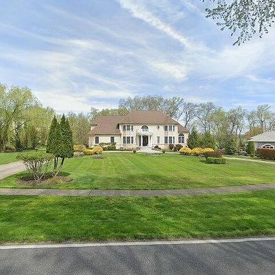 17 Elmwood Rd S, Marlton, NJ 08053