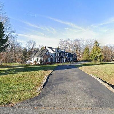 17 Foxlair Ct, Gaithersburg, MD 20882