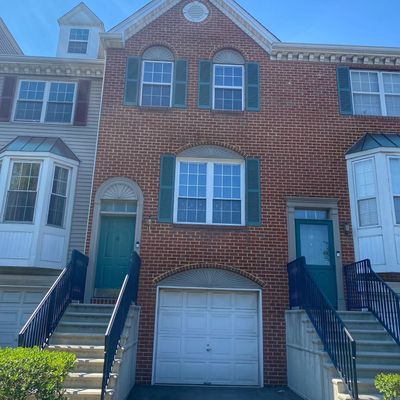 17 Willow St, Jc West Bergen, NJ 07305