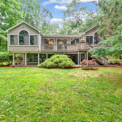 170 Hickory Ln, Southbury, CT 06488