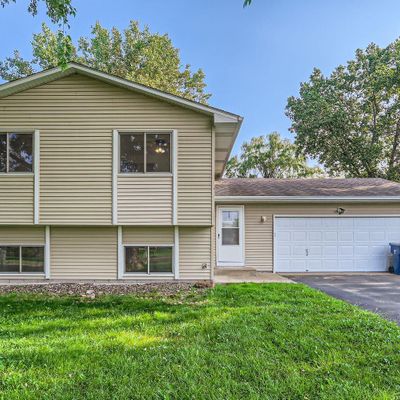 1704 Center St, Hugo, MN 55038