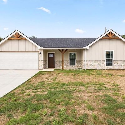 1706 Broken Bow Rd, Granbury, TX 76049