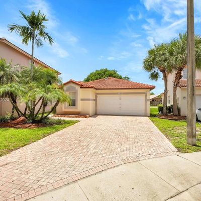 17084 Nw 12 Th St, Pembroke Pines, FL 33028