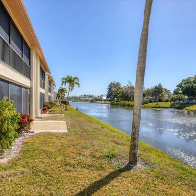 1743 Lake Place, Venice, FL 34293