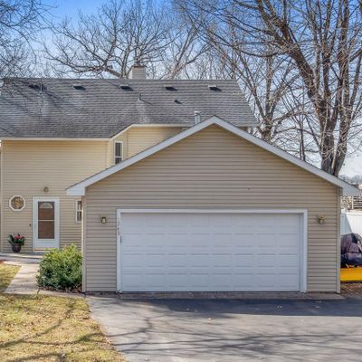 1749 Wildhurst Ln, Mound, MN 55364