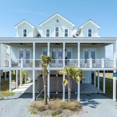 1753 New River Inlet Rd, Sneads Ferry, NC 28460