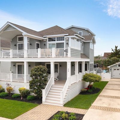 176 24 Th St, Avalon, NJ 08202