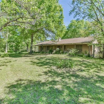 176 Cedar Hill Dr, Huntsville, TX 77320