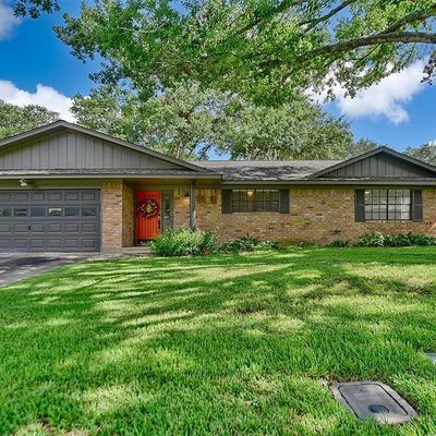 1507 Leslie D Ln, Brenham, TX 77833