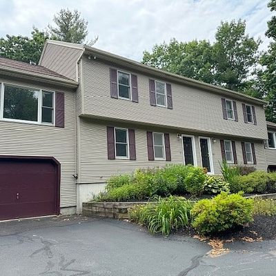 151 E County Rd, Rutland, MA 01543