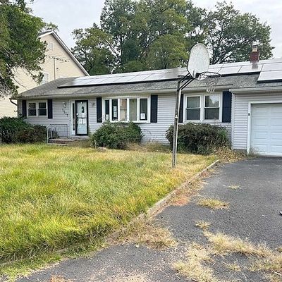 1515 Dogwood Dr, Piscataway, NJ 08854