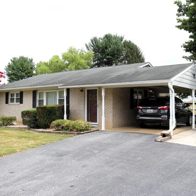 1532 Crest View Ave, Hagerstown, MD 21740