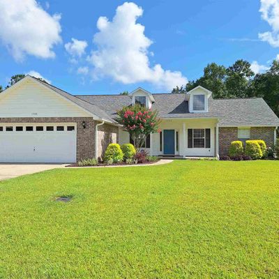 1543 Twin Pines Cir, Cantonment, FL 32533