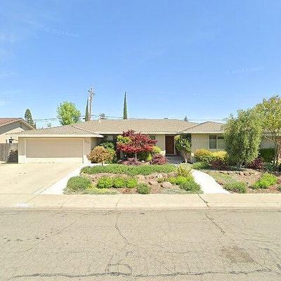 1571 Peach Tree Ln, Yuba City, CA 95993