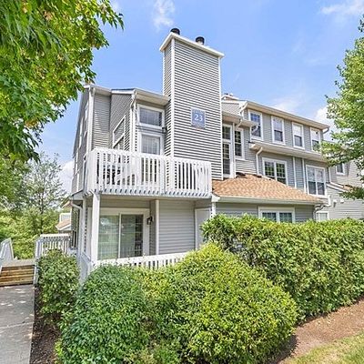 16 Fox Run Dr, Englewood, NJ 07631