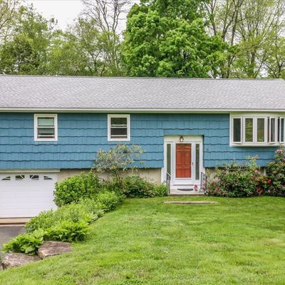 16 Manor Rd, New Milford, CT 06776