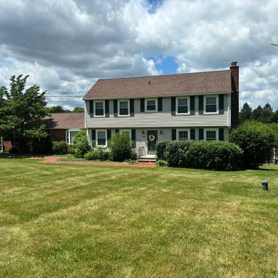 160 Brushy Hill Rd, Newtown, CT 06470