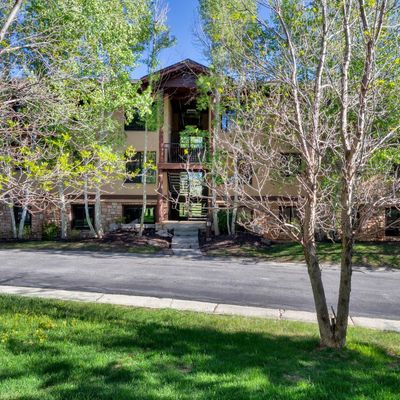 1600 Pinebrook Boulevard, # H2, Park City, UT 84098