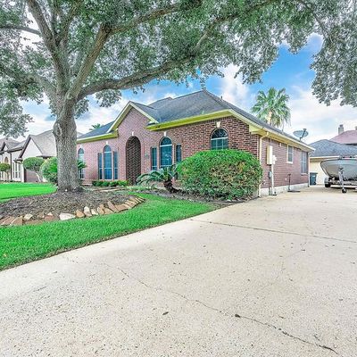 1909 Desota St, Friendswood, TX 77546