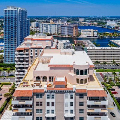 1912 S Ocean Dr, Hallandale Beach, FL 33009