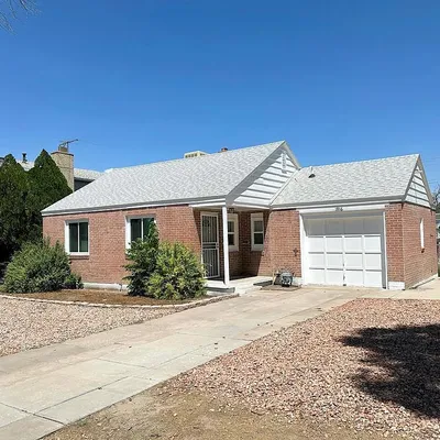 1916 Claremont Ave, Pueblo, CO 81005