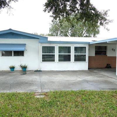 1921 Hunter Rd, Okeechobee, FL 34974