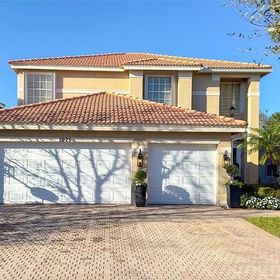 1925 Grey Falcon Circle Sw, Vero Beach, FL 32962