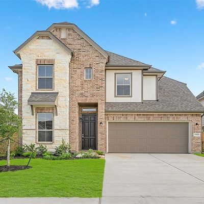 1939 Parks Edge Lane, Angleton, TX 77515